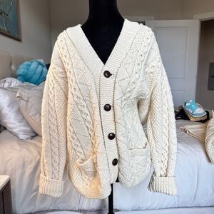 Vintage Cozy Irish Wool Cream Cable Knit Cardigan